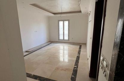 iVilla - 5 Bedrooms - 2 Bathrooms for sale in Mountain View Hyde Park - 5th Settlement Compounds - The 5th Settlement - New Cairo City - Cairo