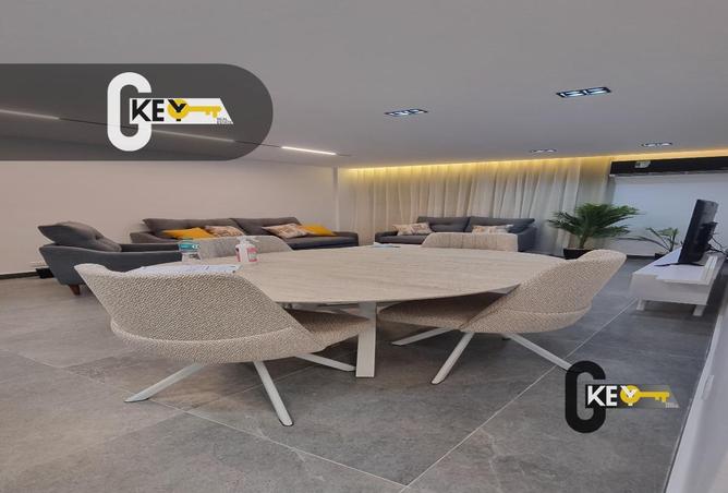72443256 - Property Image 3