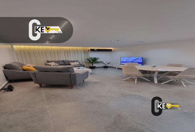 72443256 - Property Image 2