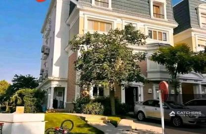 Apartment - 3 Bedrooms - 2 Bathrooms for sale in Mountain View 1.1 - 5th Settlement Compounds - The 5th Settlement - New Cairo City - Cairo