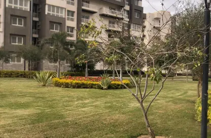 شقة - 3 غرف نوم - 2 حمامات للبيع في B12 - مدينتي - القاهرة