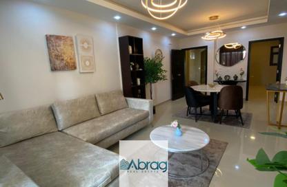شقة - 3 غرف نوم - 3 حمامات للايجار في فيلدج ويست - كمبوندات الشيخ زايد - الشيخ زايد - الجيزة