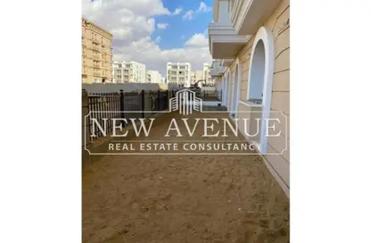 Apartment - 3 Bedrooms - 3 Bathrooms for sale in Hyde Park - New Cairo City - Cairo