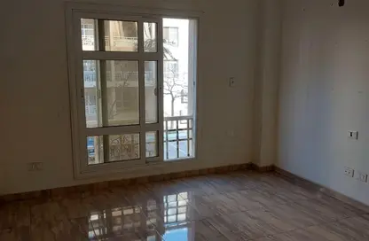 شقة - 3 غرف نوم - 3 حمامات للايجار في مدينتي - القاهرة