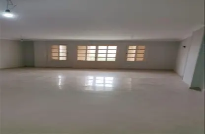 شقة - 3 غرف نوم - 2 حمامات للايجار في البنفسج - مدينة القاهرة الجديدة - القاهرة