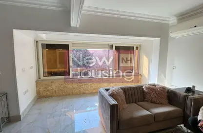 Apartment - 2 Bedrooms - 2 Bathrooms for rent in Zamalek - Cairo