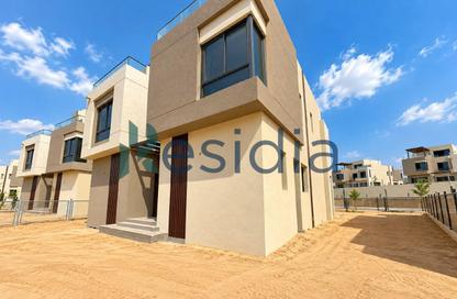 Villa - 5 - 5 for sale in The Crown - Cairo Alexandria Desert Road - 6 October City - Giza