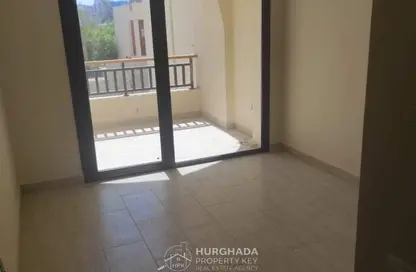 شقة - 2 غرف نوم - 1 حمام للبيع في الداو هايتس - طريق يوسف عفيفي - الغردقة - محافظة البحر الاحمر