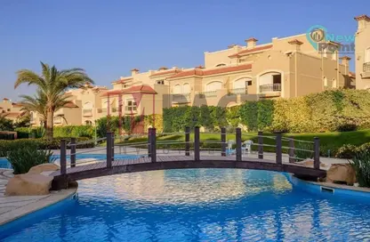 فيلا - 3 غرف نوم - 3 حمامات للبيع في الباتيو 5 ايست - الباتيو - كمبوندات الشروق - مدينة الشروق - القاهرة