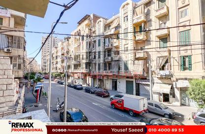 شقة - 3 غرف نوم - 1 حمام للبيع في شارع السيد محمد كريم - الأنفوشي - حي الجمرك - الاسكندرية شقة - 3 غرف نوم - 1 حمام للبيع في شارع السيد محمد كريم - الأنفوشي - حي الجمرك - الاسكندرية
