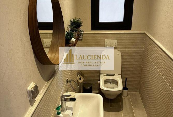 54242398 - صورة العقار 3