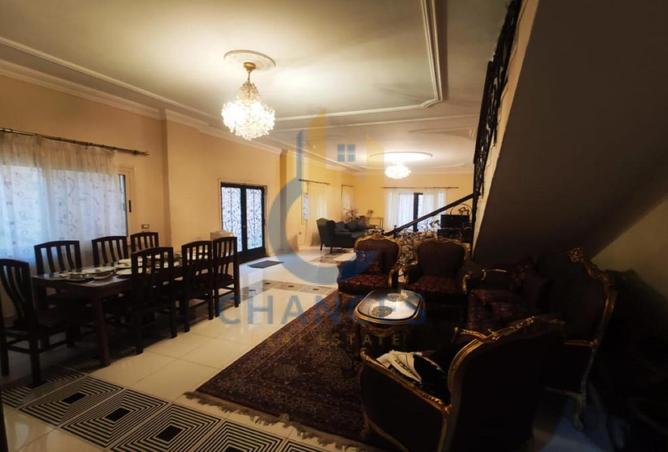 68786282 - Property Image 3