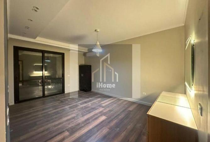 69304342 - صورة العقار 2