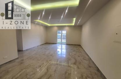 Apartment - 2 Bedrooms - 2 Bathrooms for rent in Hyde Park - New Cairo City - Cairo