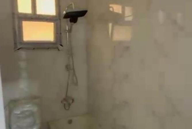 72714021 - Property Image 3