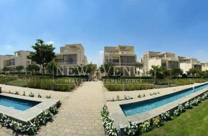 Villa - 3 - 4 for sale in Moon Residences - Fifth Square - The 5th Settlement - New Cairo City - Cairo