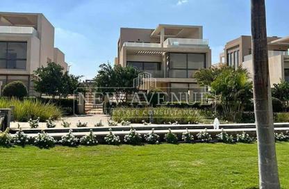 Villa - 3 - 4 for sale in Moon Residences - Fifth Square - The 5th Settlement - New Cairo City - Cairo
