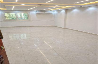 Office Space - 5 Bedrooms - 2 Bathrooms for rent in Al Batal Ahmed Abd El Aziz St. - Mohandessin - Giza
