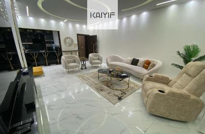 Apartment - 3 Bedrooms - 2 Bathrooms for rent in La Vie - South Investors Area - New Cairo City - Cairo