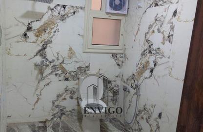 Apartment - 3 Bedrooms - 2 Bathrooms for sale in Ahmed Qasim Gewida St. - 1st Zone - Nasr City - Cairo