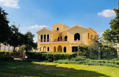 Villa - 5 Bedrooms - 6 Bathrooms for sale in Privado - Madinaty - Cairo