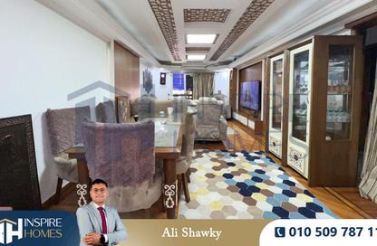 Apartment - 4 Bedrooms - 3 Bathrooms for sale in Mostafa Kamel St. - Smouha - Hay Sharq - Alexandria