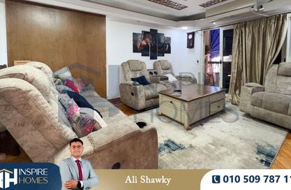 Apartment - 4 Bedrooms - 3 Bathrooms for sale in Mostafa Kamel St. - Smouha - Hay Sharq - Alexandria
