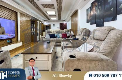 Apartment - 4 Bedrooms - 3 Bathrooms for sale in Mostafa Kamel St. - Smouha - Hay Sharq - Alexandria