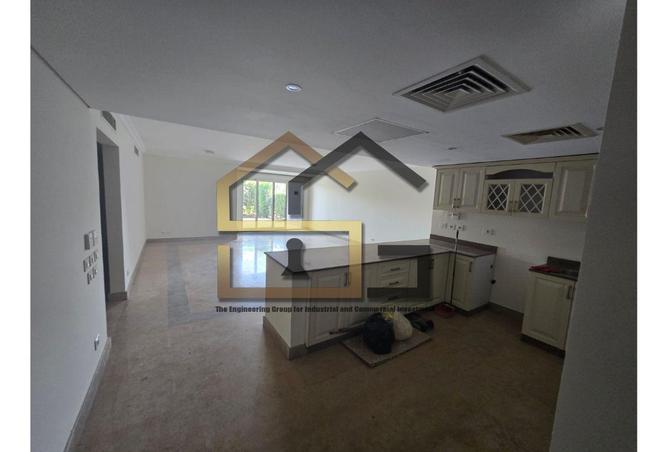 69832207 - Property Image 2