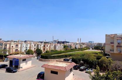 Apartment - 3 Bedrooms - 2 Bathrooms for rent in Hadayek Al Mohandessin - 4th District - Sheikh Zayed City - Giza