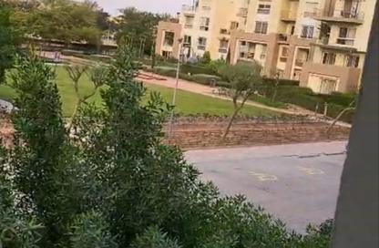 Duplex - 3 Bedrooms - 3 Bathrooms for rent in Uptown Cairo - Mokattam - Cairo
