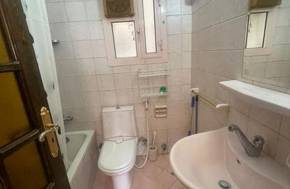 Apartment - 2 Bedrooms - 1 Bathroom for rent in Hadayek Al Mohandessin - 4th District - Sheikh Zayed City - Giza