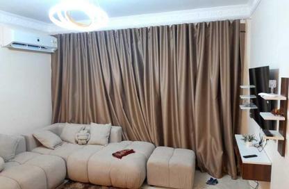 Apartment - 3 Bedrooms - 1 Bathroom for rent in Gardenia City Compound Nasr City - Zahraa Madinat Nasr - Nasr City - Cairo