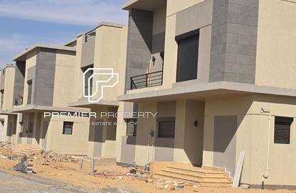 Villa - 4 Bedrooms - 4 Bathrooms for sale in Swan Lake Residence - 5th Settlement Compounds - The 5th Settlement - New Cairo City - Cairo