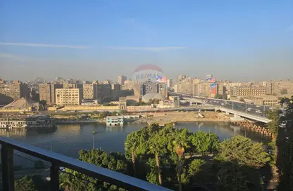 Apartment - 4 Bedrooms - 3 Bathrooms for sale in Al Maqrizi St. - Zamalek - Cairo