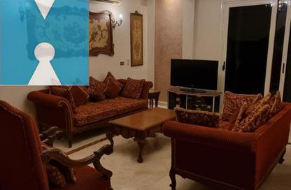 فيلا - 4 غرف نوم - 3 حمامات للبيع في حدائق المهندسين - الحي الرابع - الشيخ زايد - الجيزة