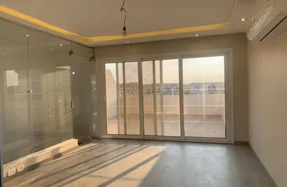 Penthouse - 3 Bedrooms - 2 Bathrooms for rent in Mountain View Chill Out Park - Northern Expansions - 6 October City - Giza