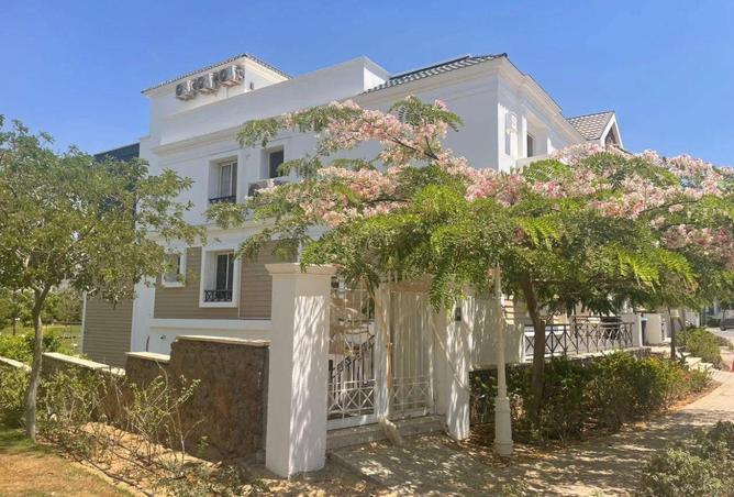 8617681 - Property Image 2