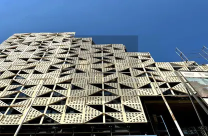 مساحات مكتبية - 3 غرف نوم - 1 حمام للبيع في إل كووَرِه فيردِه - الحى المالى - العاصمة الإدارية الجديدة - القاهرة