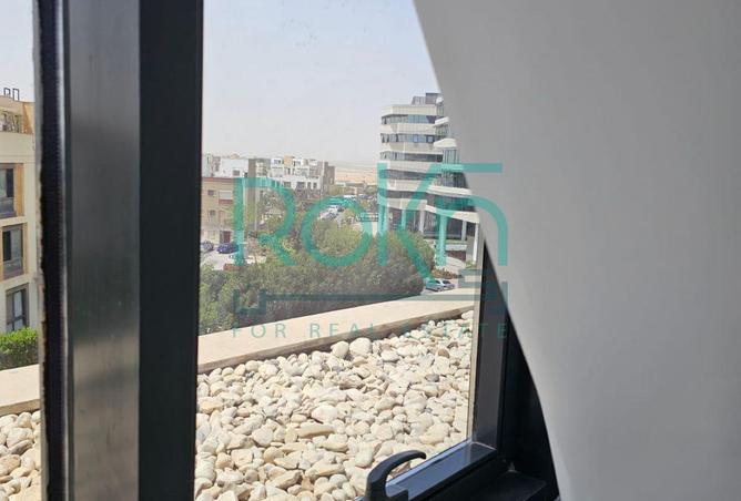 52718457 - Property Image 2