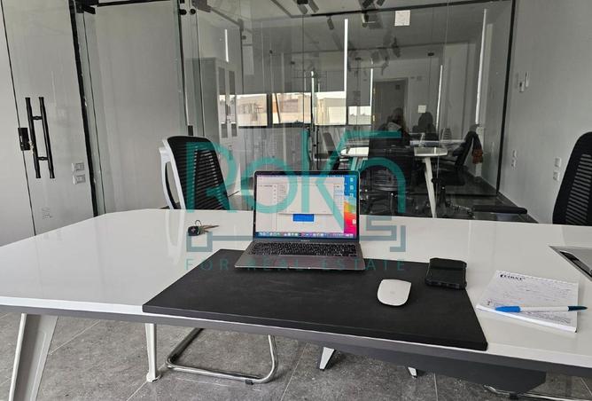 52718457 - Property Image 3