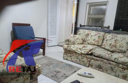 Apartment - 2 Bedrooms - 1 Bathroom for rent in Al Hegaz St. - El Mahkama Square - Heliopolis - Masr El Gedida - Cairo