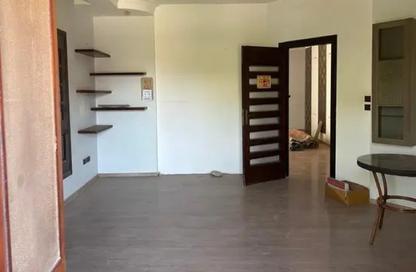دوبلكس - 5 غرف نوم - 3 حمامات للايجار في شارع الجزيرة - المستثمرين الجنوبية - مدينة القاهرة الجديدة - القاهرة