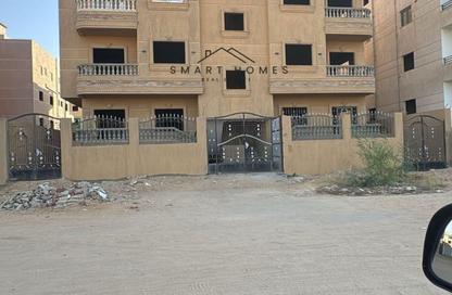 Apartment - 3 Bedrooms - 1 Bathroom for sale in Touristic 1 - Hadayek October - 6 October City - Giza Apartment - 3 Bedrooms - 1 Bathroom for sale in Touristic 1 - Hadayek October - 6 October City - Giza