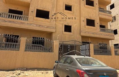 Apartment - 3 Bedrooms - 1 Bathroom for sale in Touristic 1 - Hadayek October - 6 October City - Giza Apartment - 3 Bedrooms - 1 Bathroom for sale in Touristic 1 - Hadayek October - 6 October City - Giza