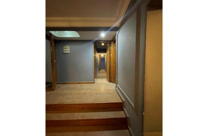 Apartment - 3 Bedrooms - 1 Bathroom for sale in Tawfik Ahmed Al Bakry St. - 6th Zone - Nasr City - Cairo Apartment - 3 Bedrooms - 1 Bathroom for sale in Tawfik Ahmed Al Bakry St. - 6th Zone - Nasr City - Cairo