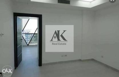 Office Space - Studio - 1 Bathroom for rent in Cairo Business Plaza - North Teseen St. - The 5th Settlement - New Cairo City - Cairo