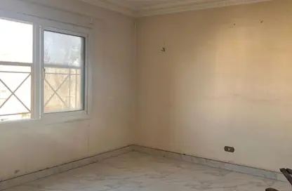 شقة - 2 غرف نوم - 2 حمامات للبيع في حدائق المهندسين - الحي الرابع - الشيخ زايد - الجيزة