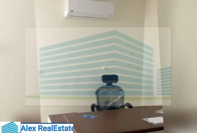 8452424 - Property Image 2