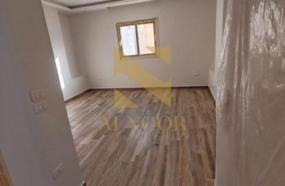 شقة - 3 غرف نوم - 2 حمامات للايجار في التوسعات الشمالية - مدينة 6 أكتوبر - الجيزة